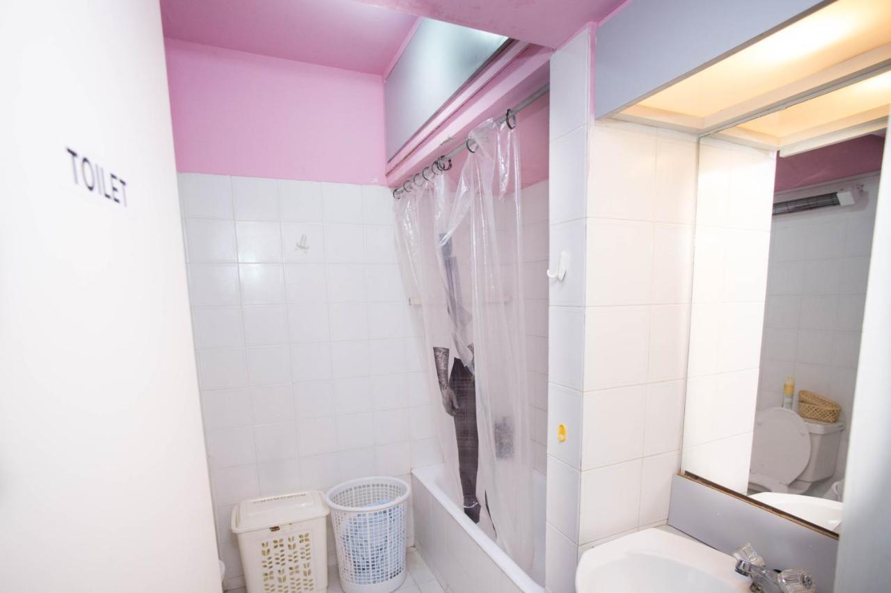 Private Room In A Shared Flat At Best Location Limassol Exterior photo